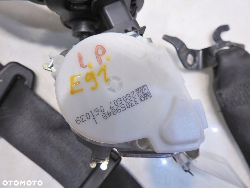PAS BEZPIECZEŃSTWA LEWY PRZÓD BMW 3 E91 33059848 - 2