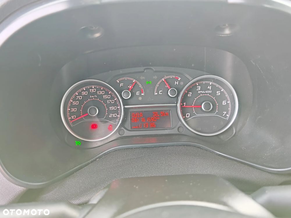 Fiat Doblo 1.4 T-Jet 16V Lounge - 19