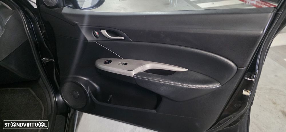 Honda Civic 1.8 Sport - 17