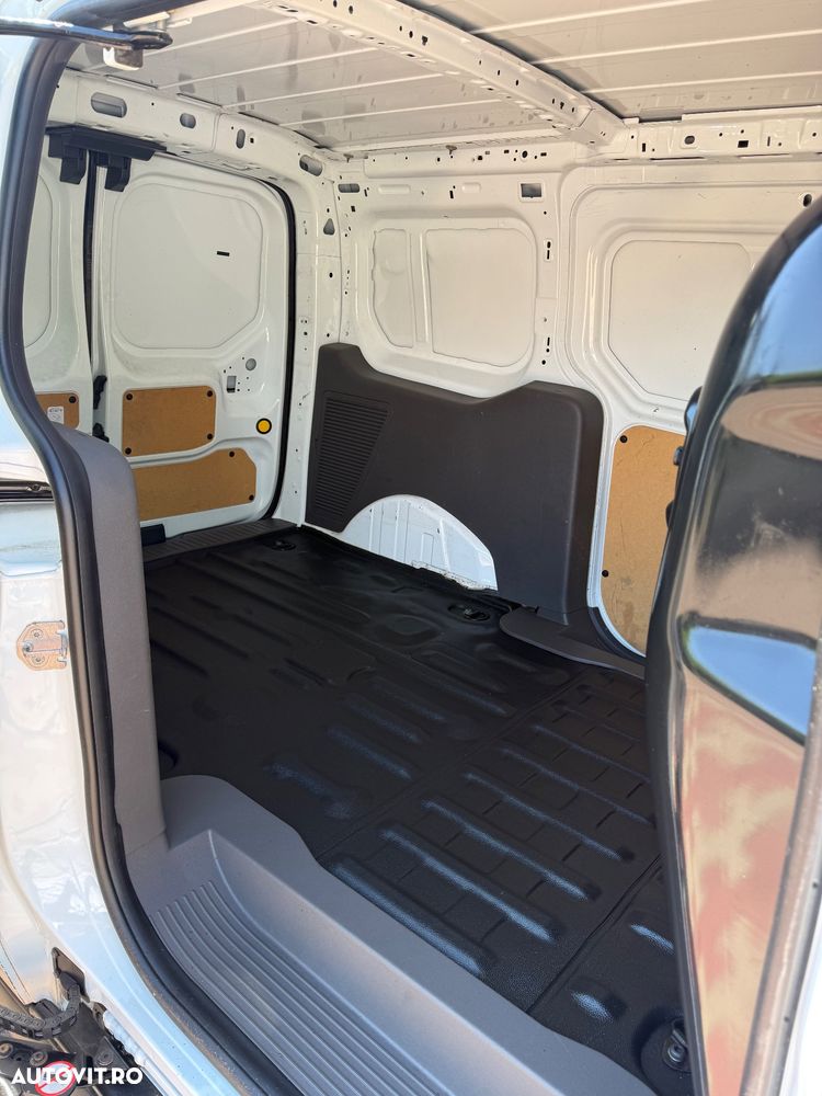 Ford Connect - 12