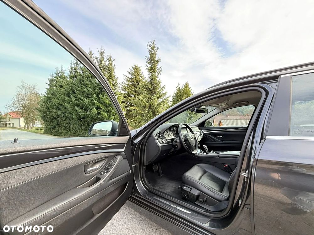 BMW Seria 5 520d Modern Line - 13