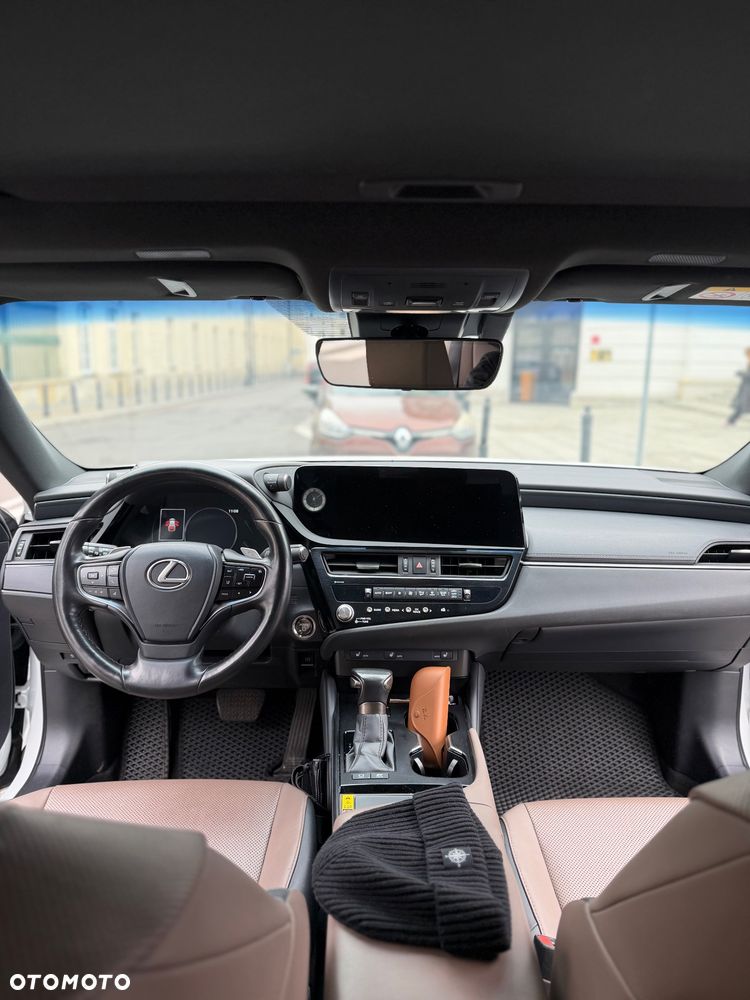Lexus ES 300h Elegance - 5