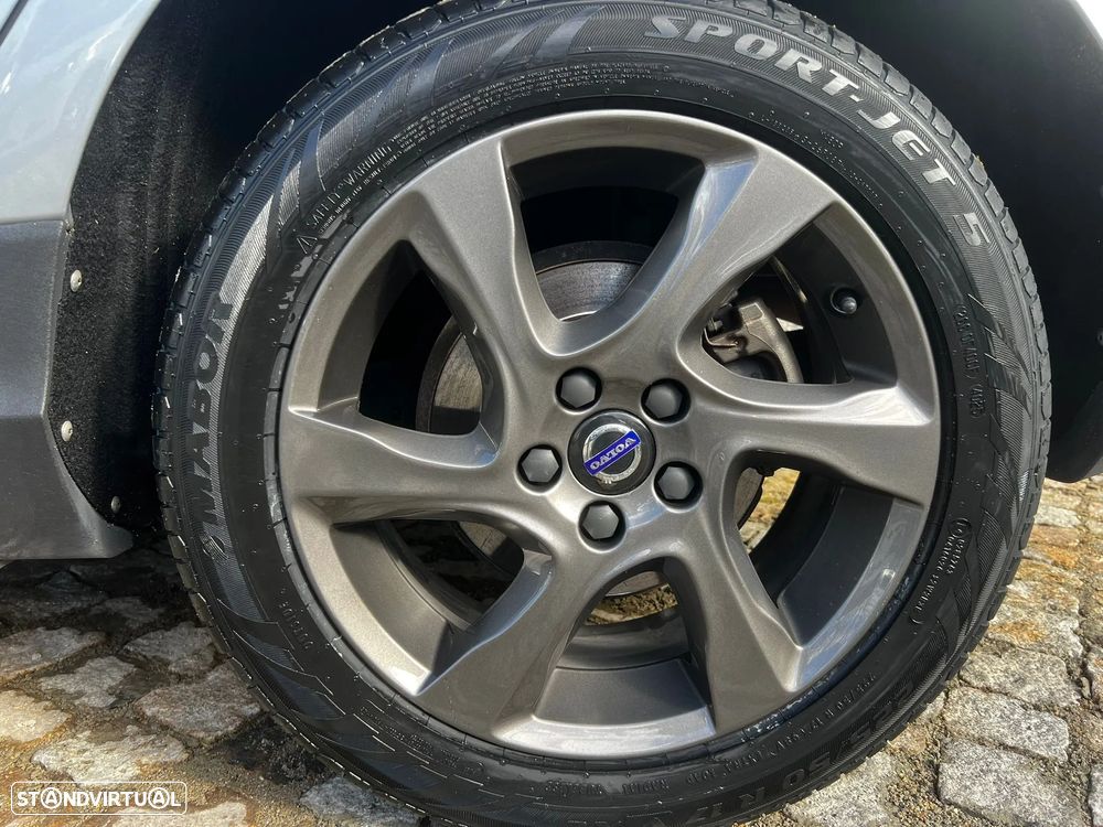 Volvo V40 1.6 D2 R-Design Momentum - 4