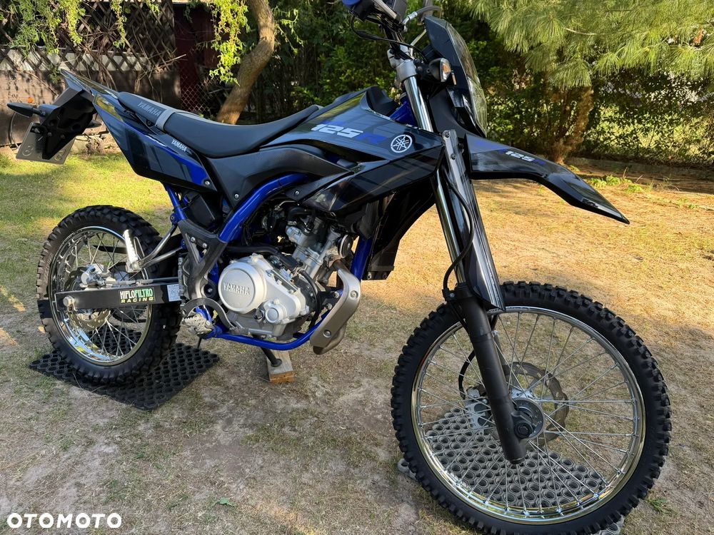 Yamaha WR - 8