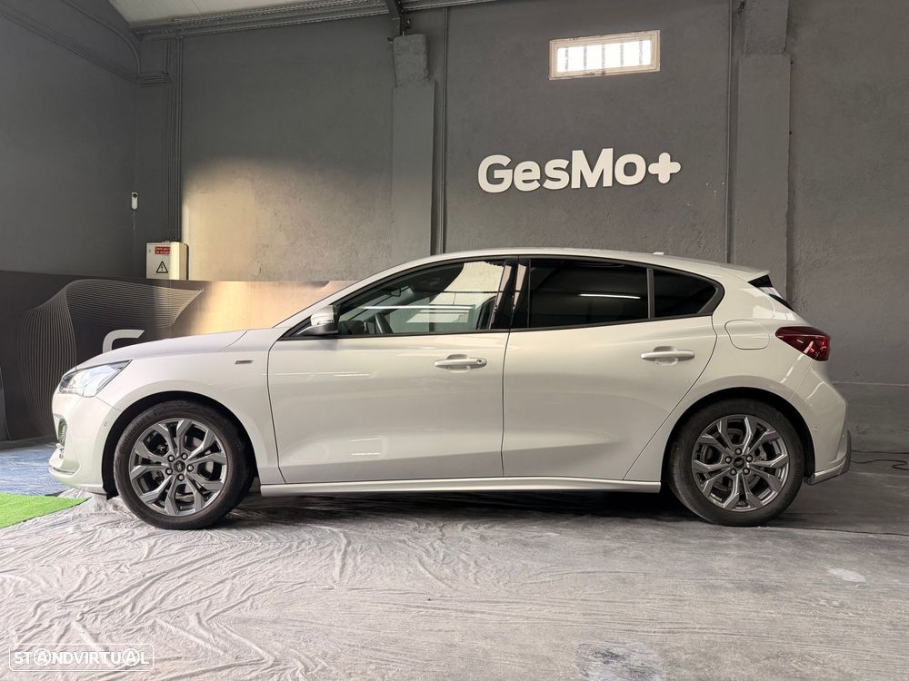 Ford Focus 1.0 EcoBoost MHEV ST-Line - 3