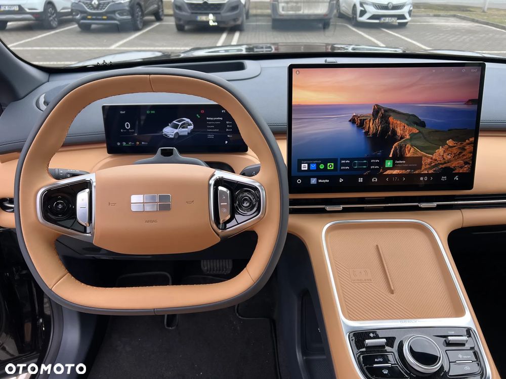 Geely Starray EM-i 1.5 PHEV Max - 12