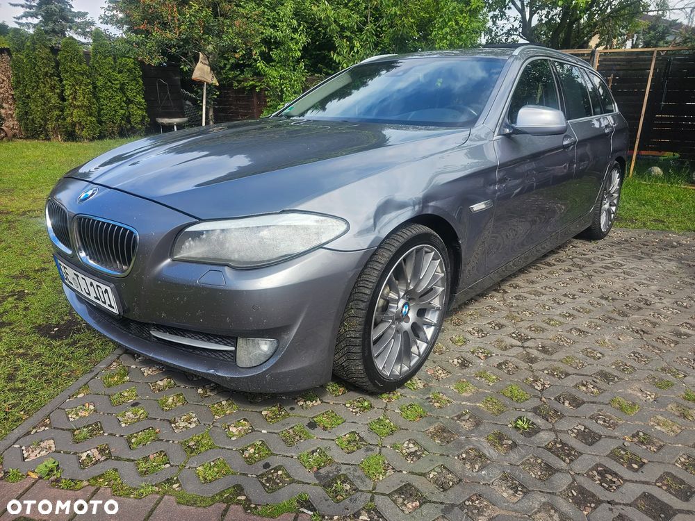 BMW Seria 5 530d xDrive Sport-Aut Modern Line - 3