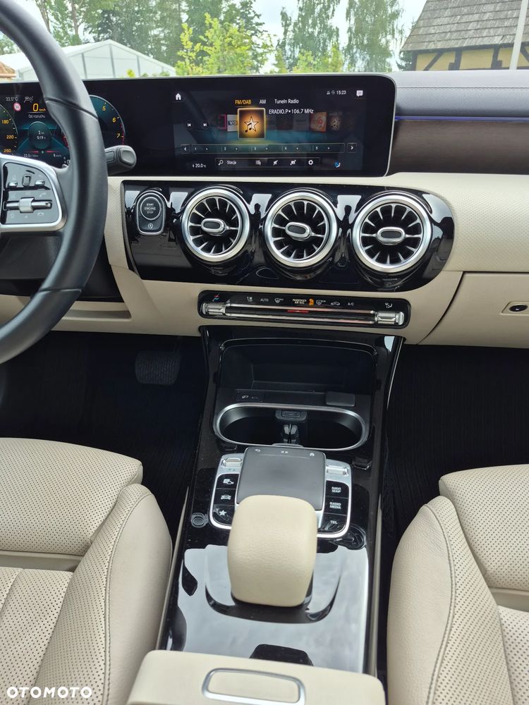 Mercedes-Benz Klasa A 200 7G-DCT Progressive - 15