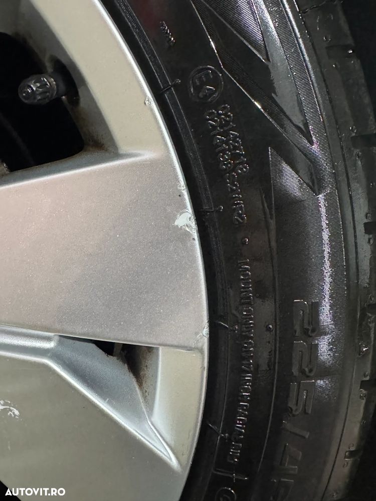 Volkswagen Golf 2.0 TDI 150CP DSG Style - 30