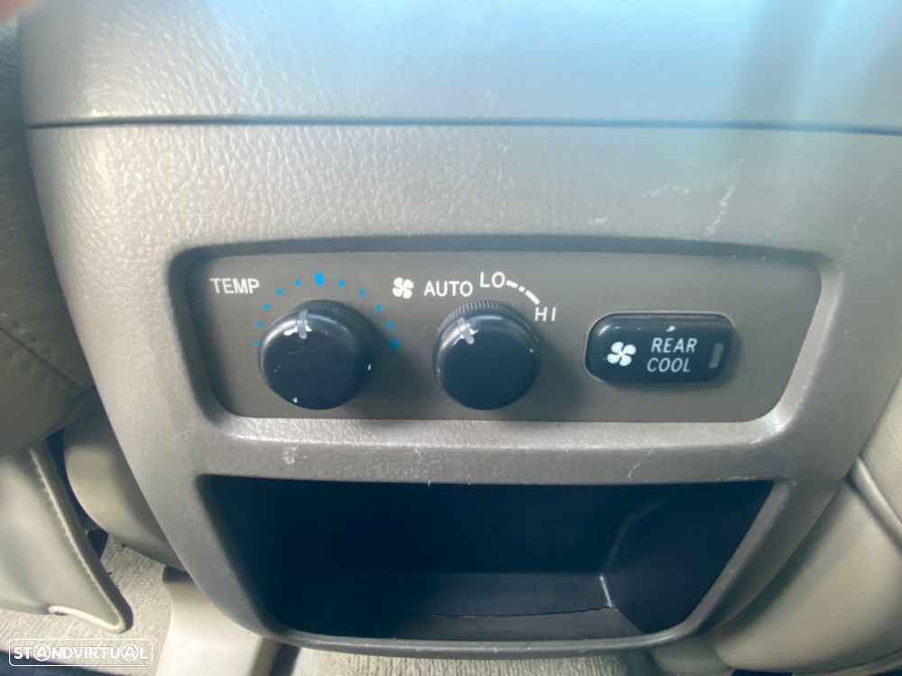 Toyota Land Cruiser 3.0 D-4D Pack A. - 14