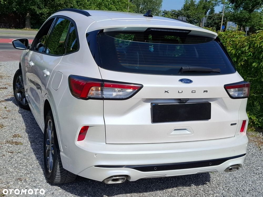 Ford Kuga 2.5P PHEV FWD ST-Line - 9
