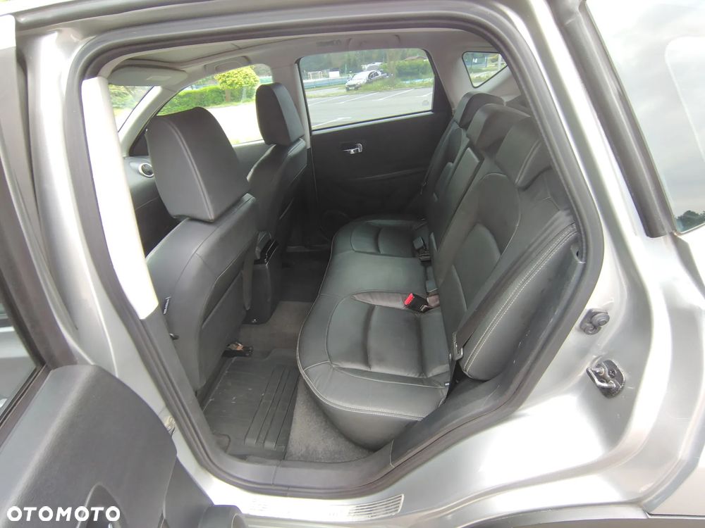 Nissan Qashqai 2.0 tekna - 6