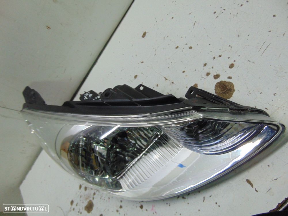 Hyundai I10 farol - 5