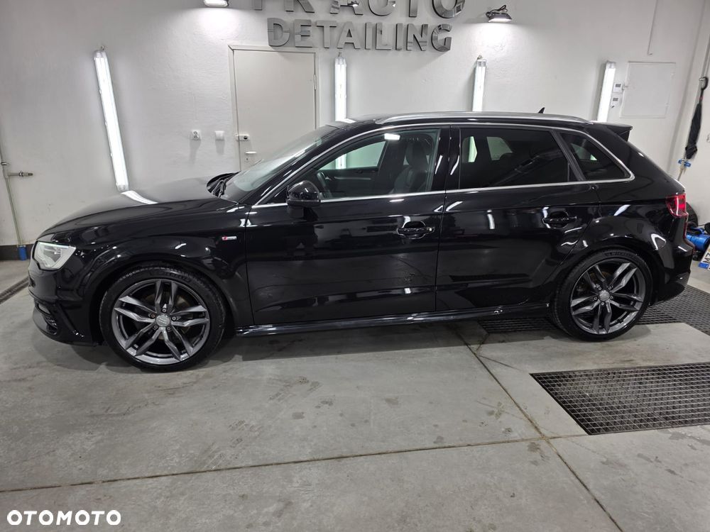 Audi A3 Sportback 2.0 TDI S tronic S line Sportpaket - 29