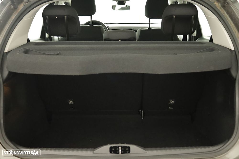 Citroën C3 1.2 PureTech Plus - 21