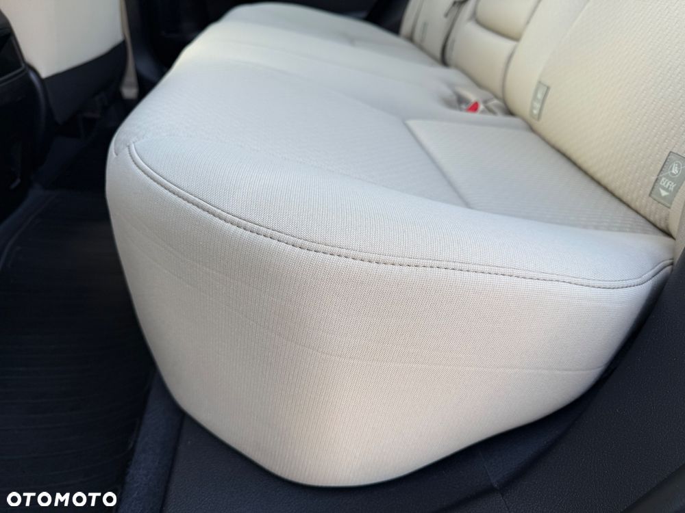 Toyota Corolla 1.6 Premium - 28