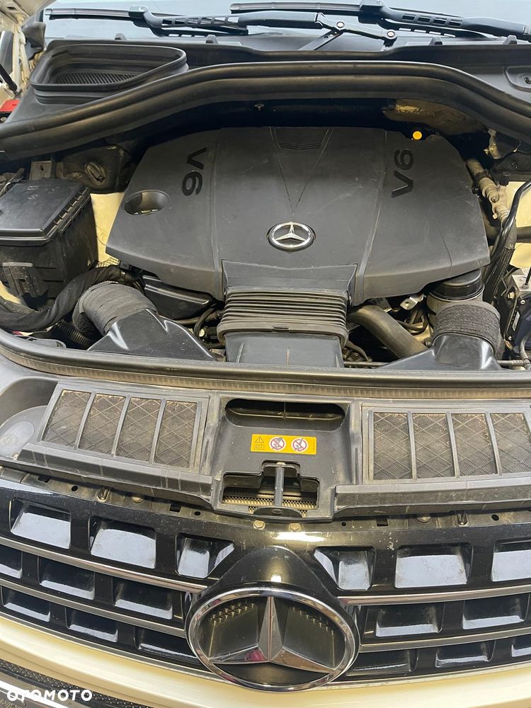 Mercedes-Benz ML 350 BlueTEC 4-Matic - 29