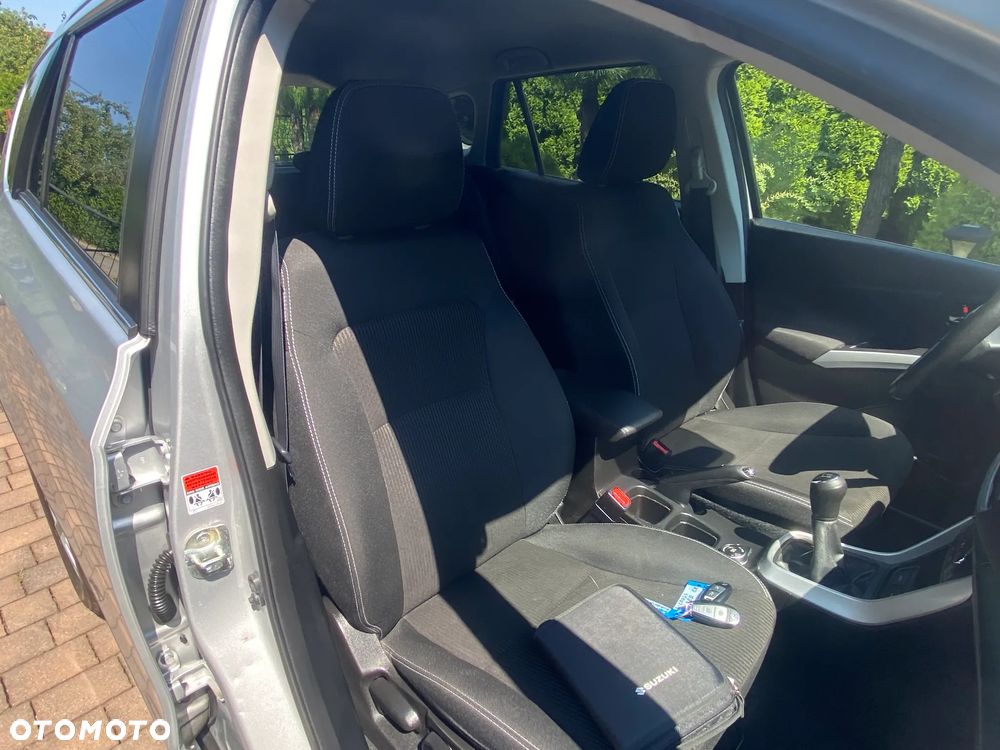 Suzuki SX4 S-Cross 1.0 T Premium 4WD - 33