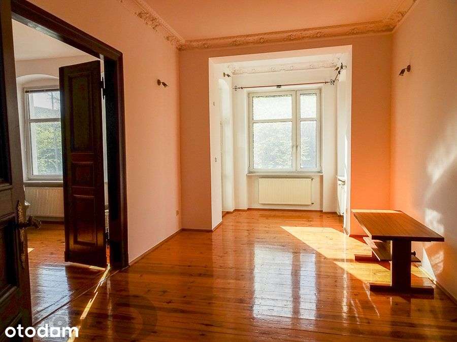 Centrum 4 pokojowe, 2 balkony 850000