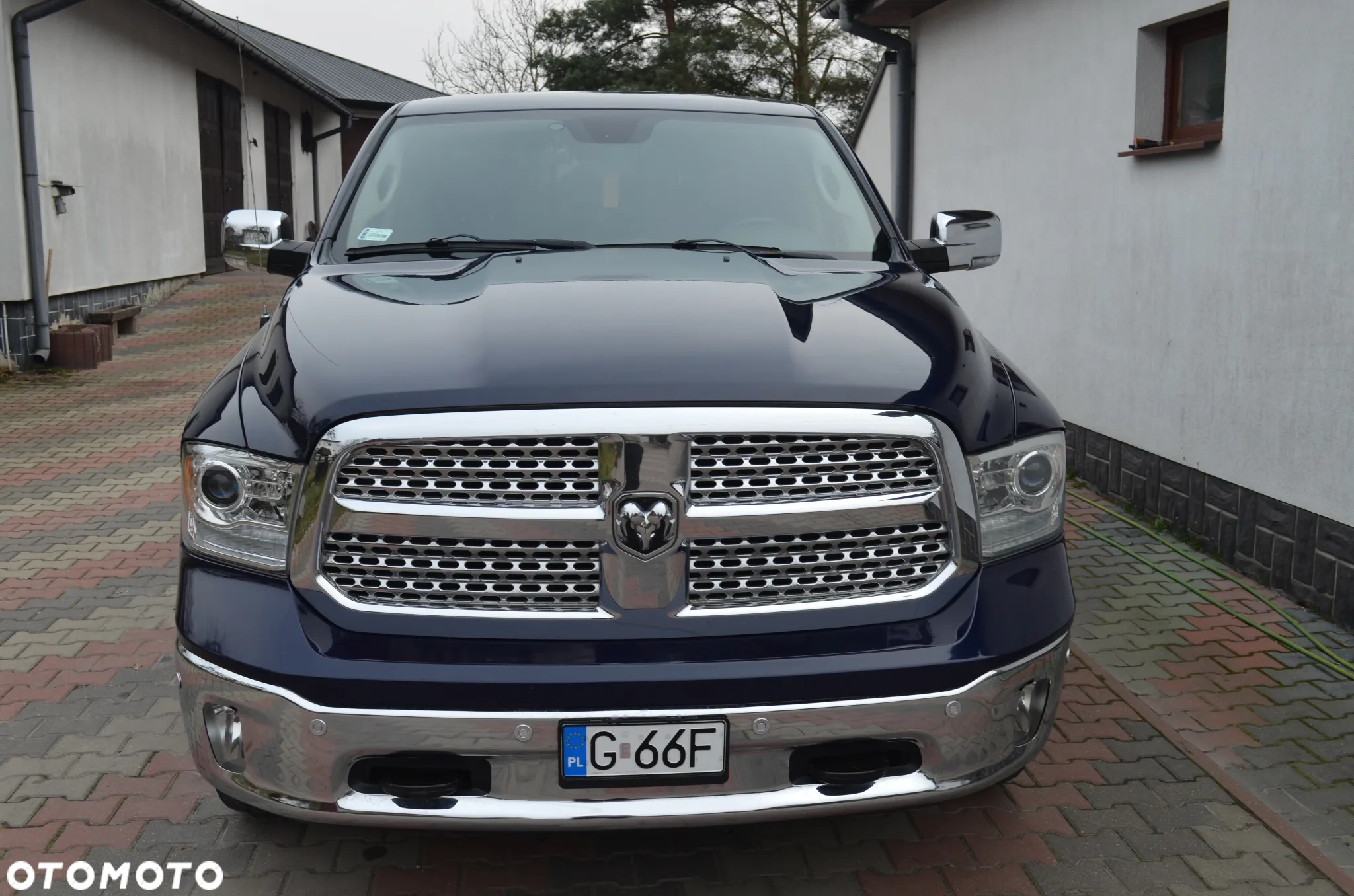 Dodge RAM 1500 5.7 4x4 - 31