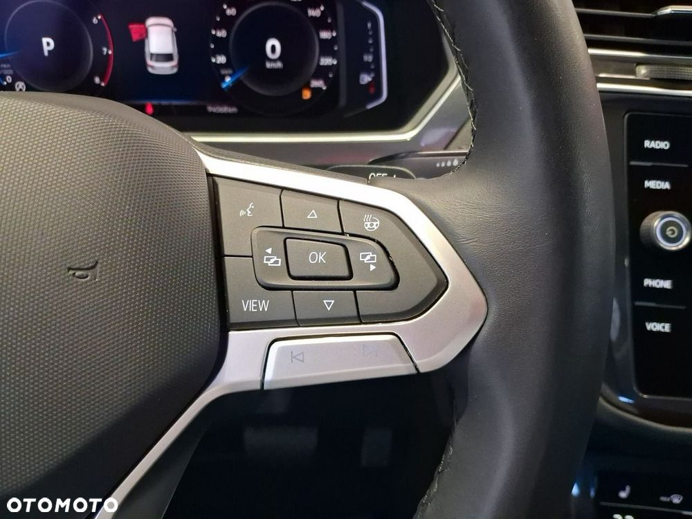 Volkswagen Tiguan Allspace - 10