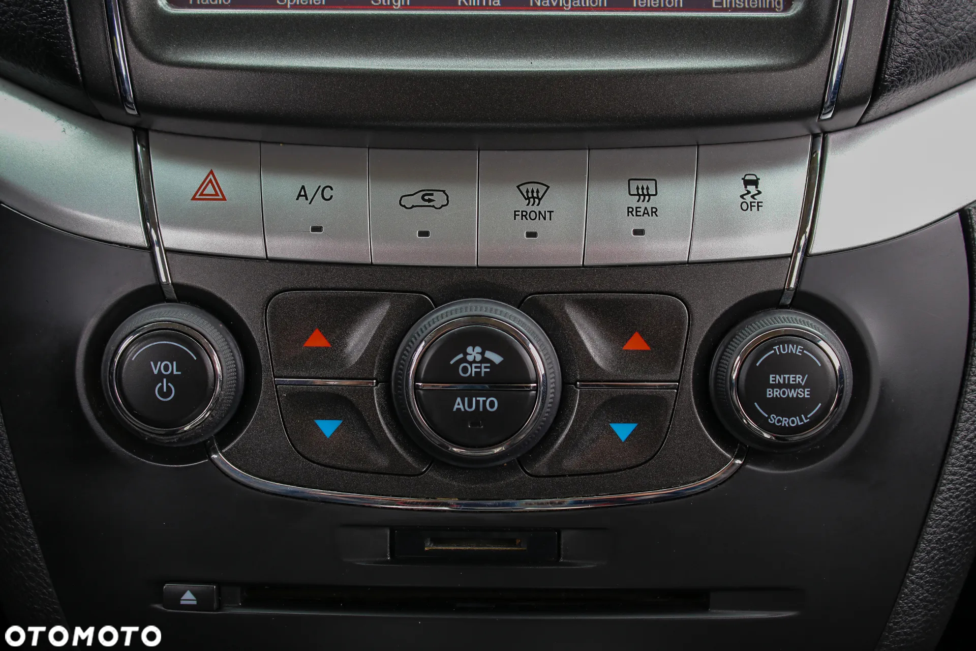 Fiat Freemont 2.0 Multijet Black Code AWD - 28