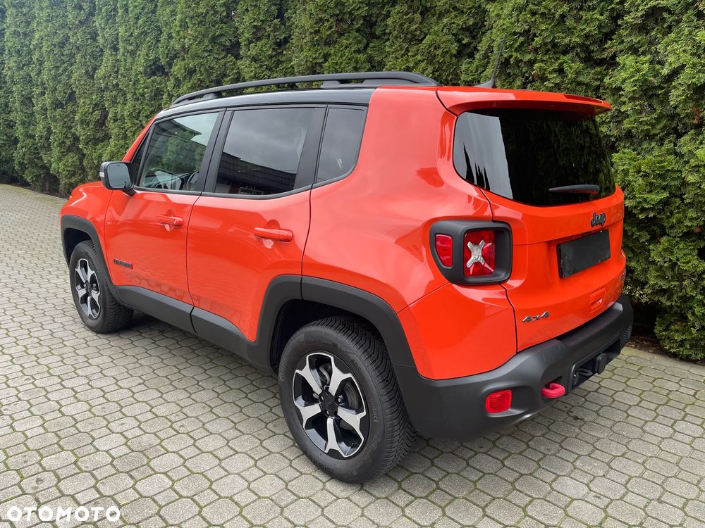 Jeep Renegade - 2