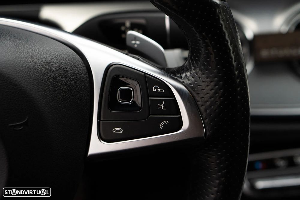 Mercedes-Benz E 220 d AMG Line - 22