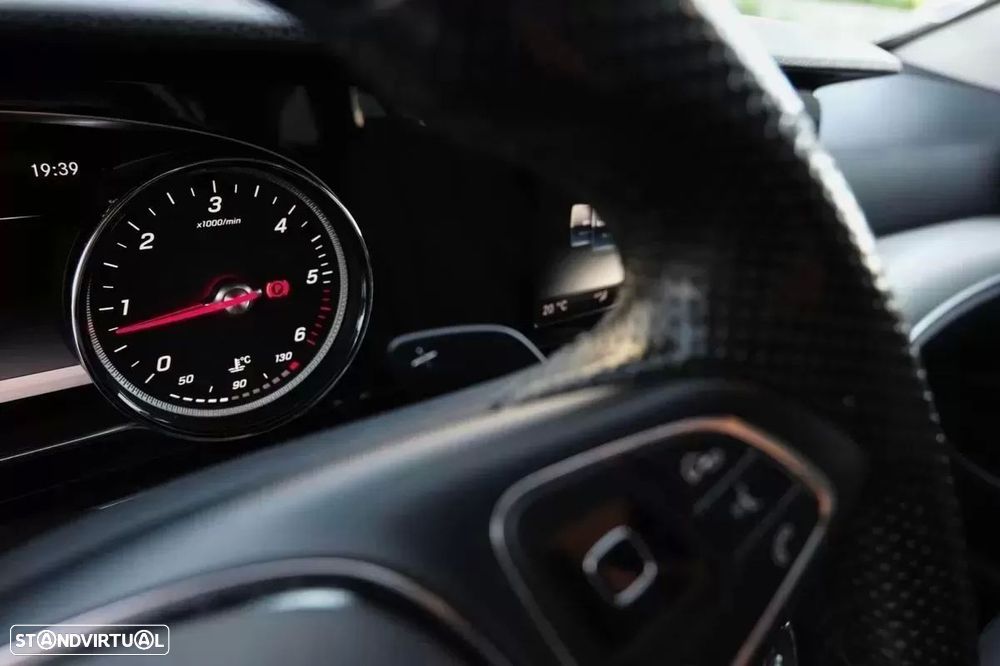 Mercedes-Benz E 220 - 20