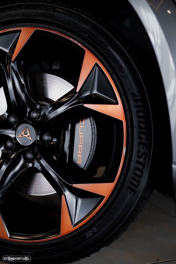 Cupra Formentor 1.4 e-Hybrid DSG VZ - 9