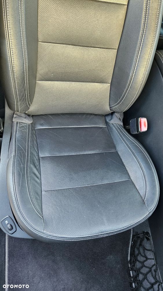 Renault Laguna dCi 175 FAP Initiale - 23