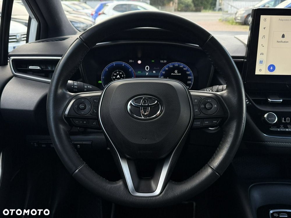 Toyota Corolla 1.8 Hybrid Comfort - 13