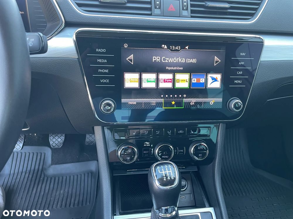 Skoda Superb 2.0 TDI SCR Ambition - 7