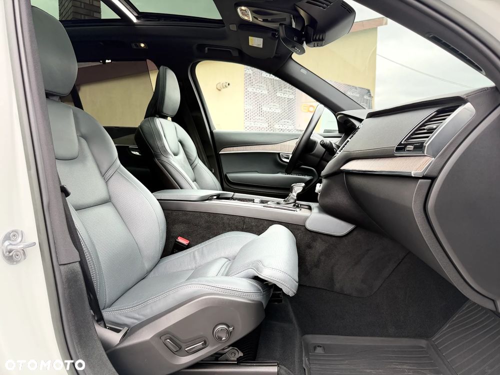 Volvo XC 90 T6 AWD Geartronic Inscription - 17