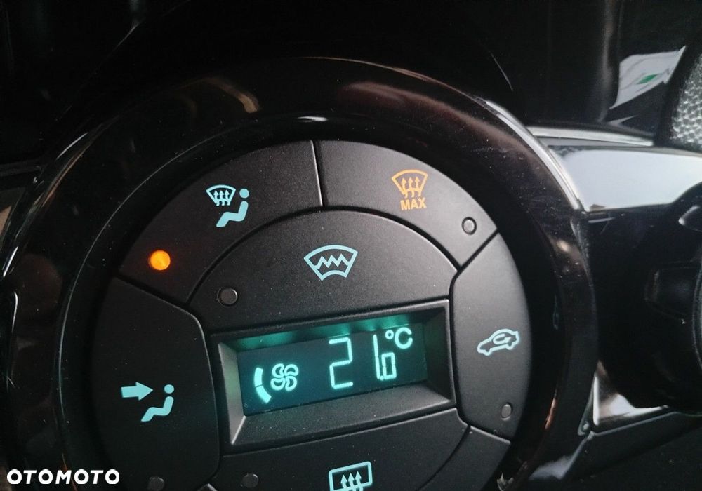 Ford Fiesta - 27