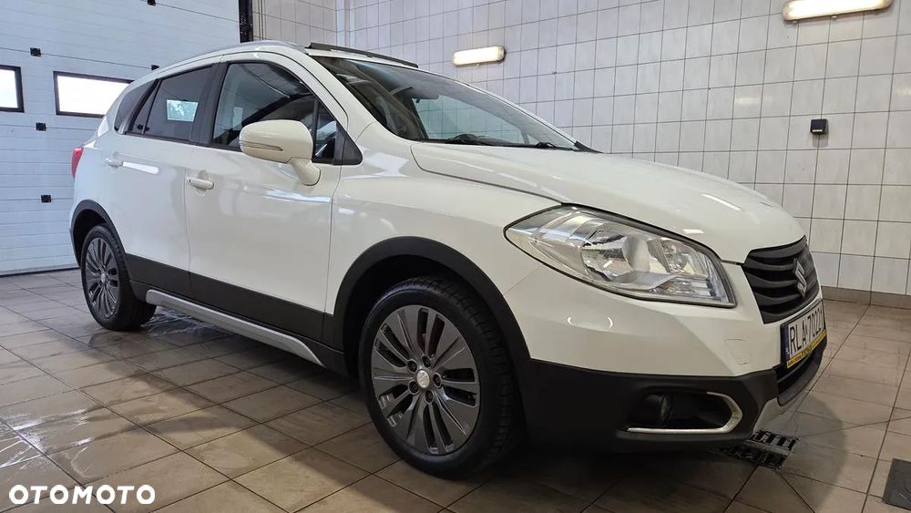 Suzuki SX4 S-Cross 1.6 Premium - 2