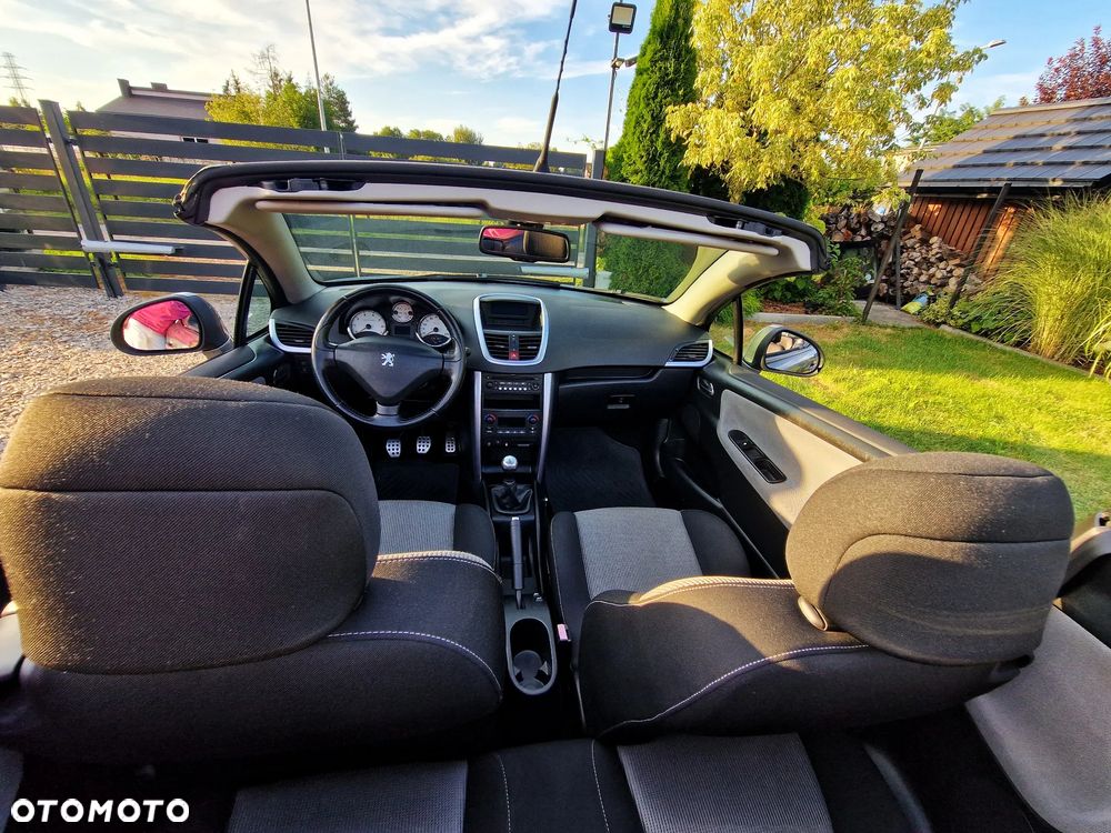 Peugeot 207 CC 1.6 Sport - 12