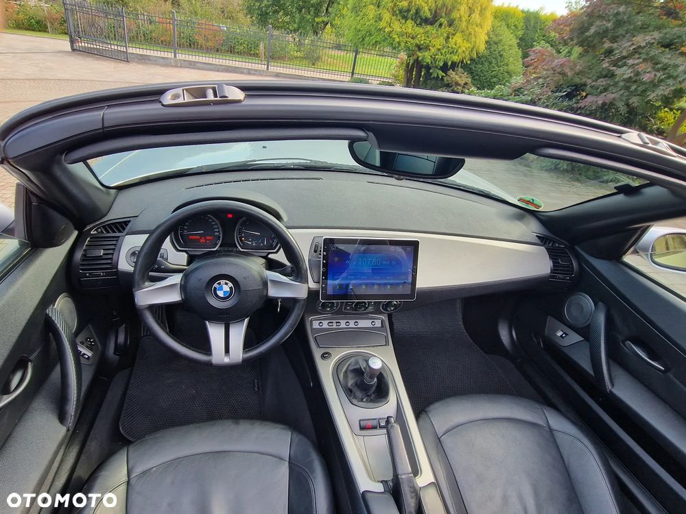BMW Z4 2.5i - 6