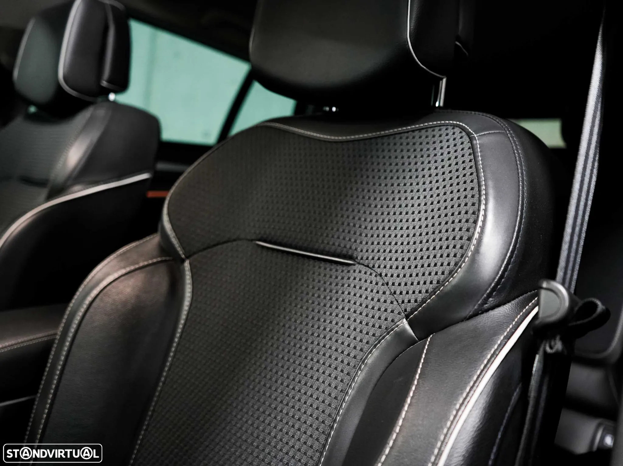 Renault Mégane Sport Tourer 1.5 Blue dCi Bose Edition EDC - 26
