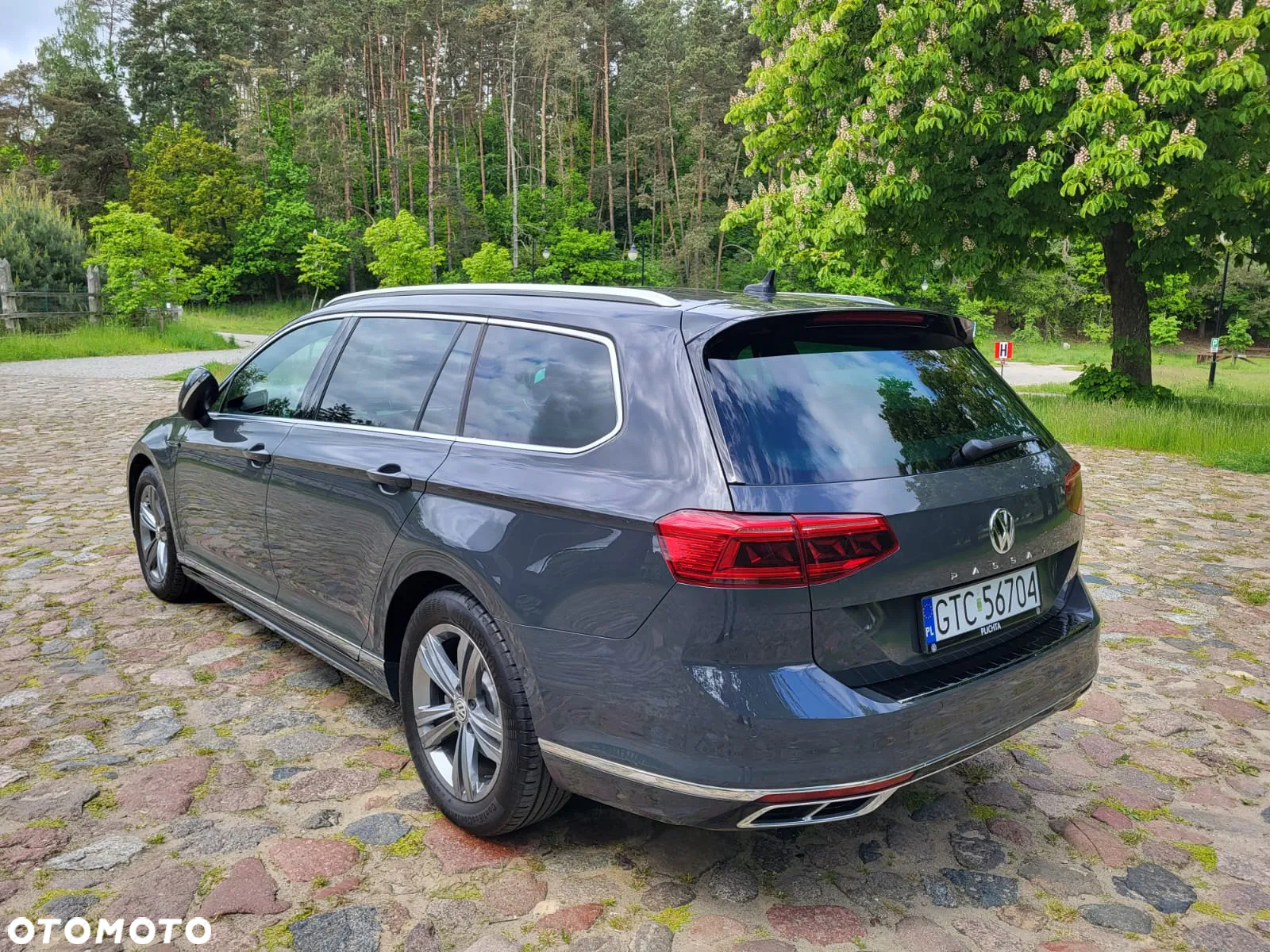 Volkswagen Passat 2.0 TSI Business DSG - 8