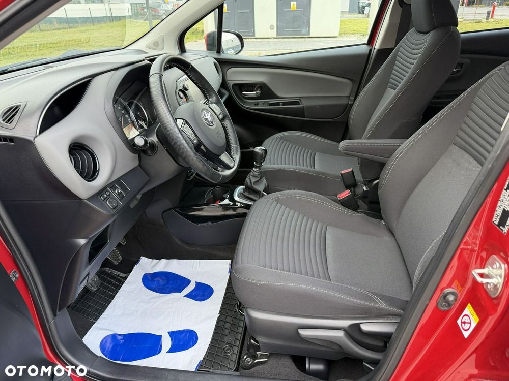 Toyota Yaris 1.33 VVT-i Executive - 19