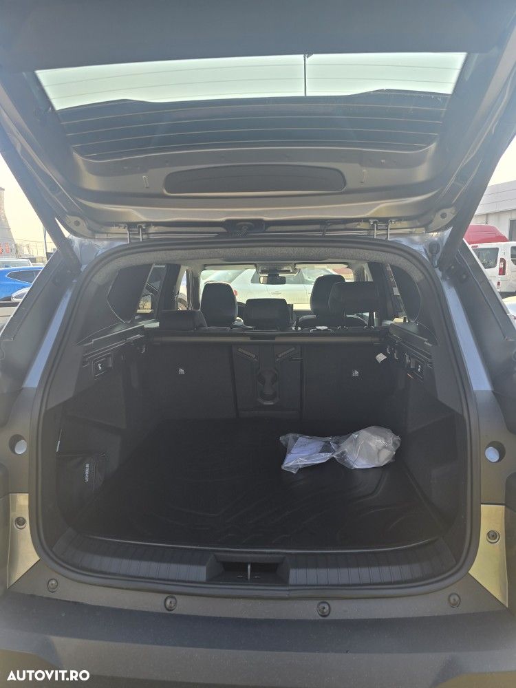 Dacia Bigster TCe 140 4X2 MHEV Extreme - 12