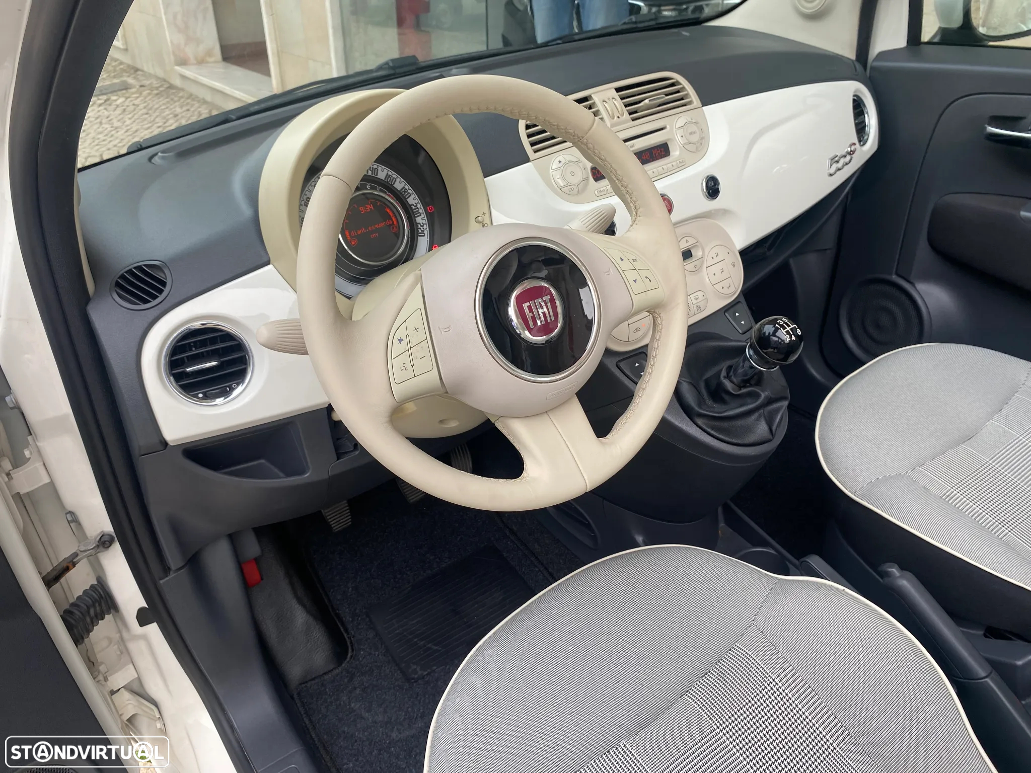 Fiat 500C 1.2 8V Lounge - 46
