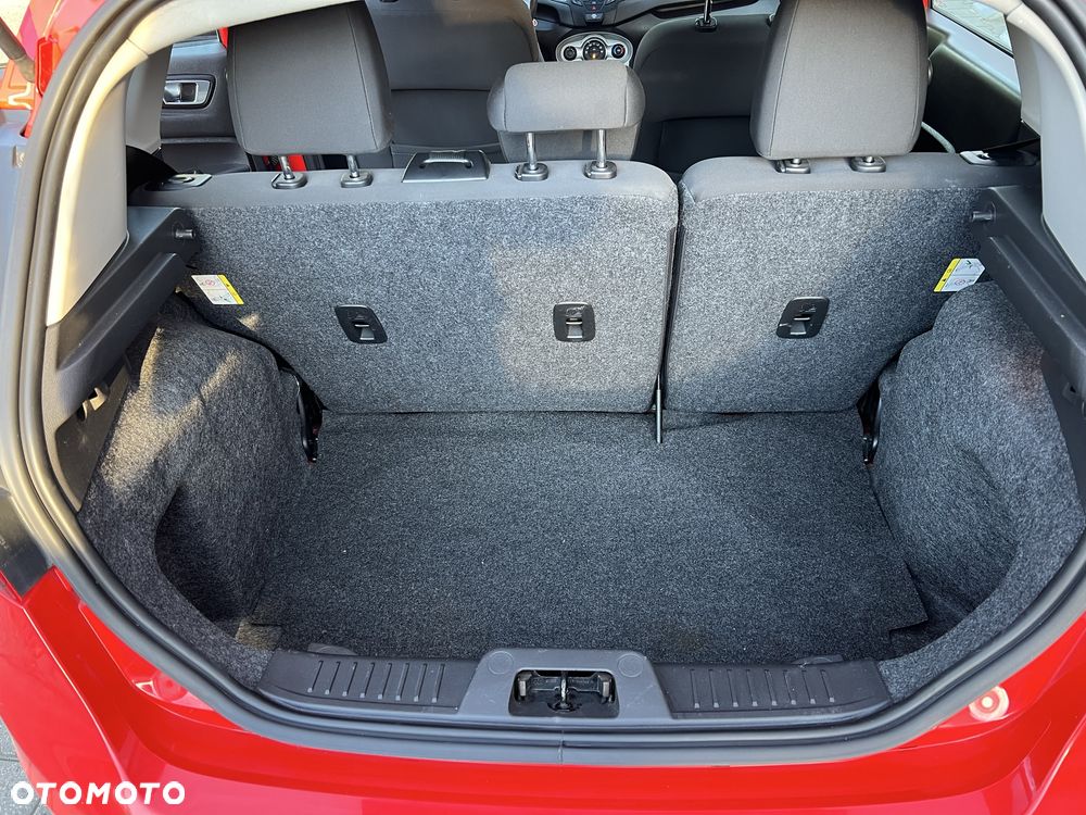 Ford Fiesta - 8