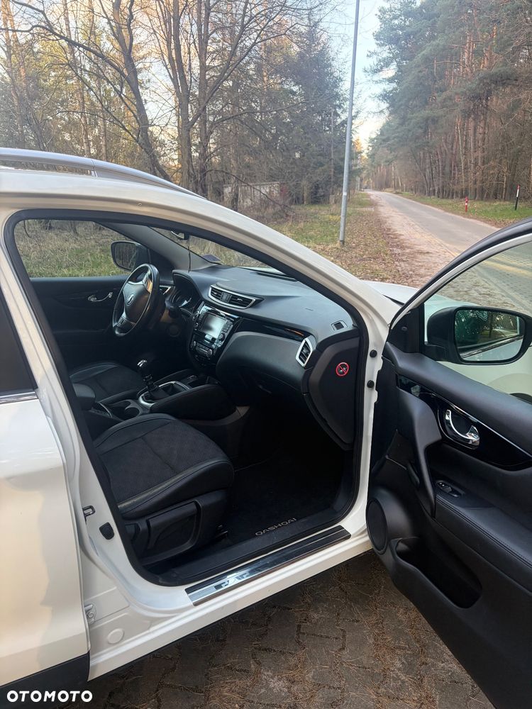 Nissan Qashqai 1.6 DIG-T Tekna - 5