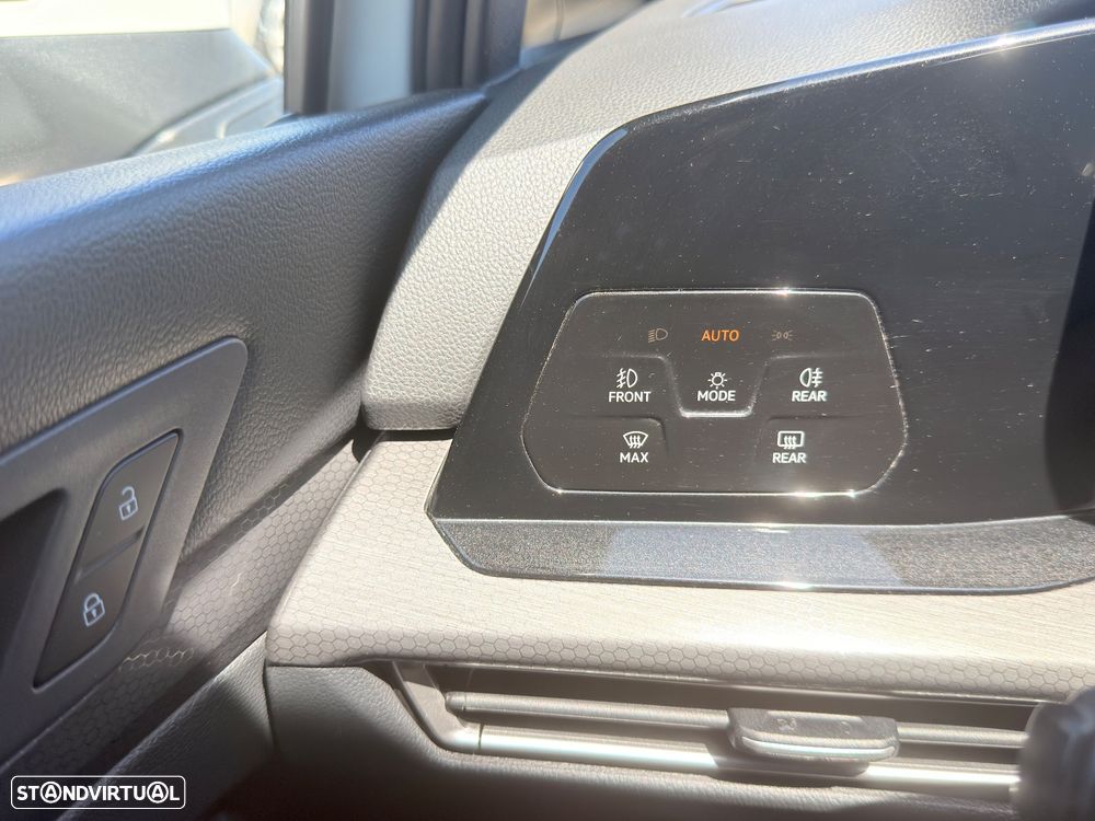 VW Golf 1.4 eHybrid OPF DSG GTE - 21
