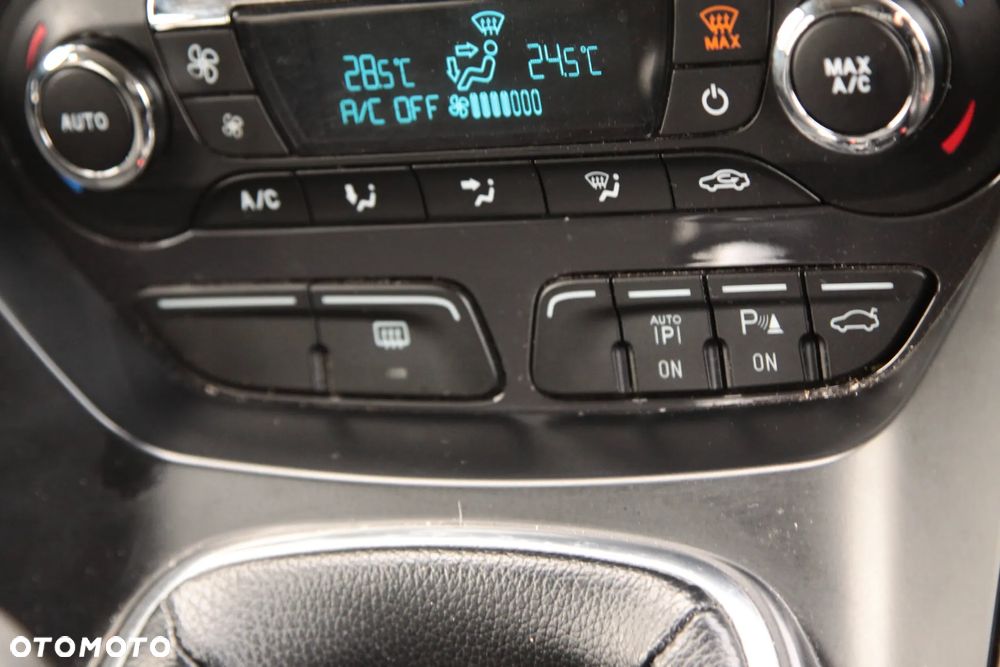 Ford Kuga 2.0 TDCi Titanium - 25