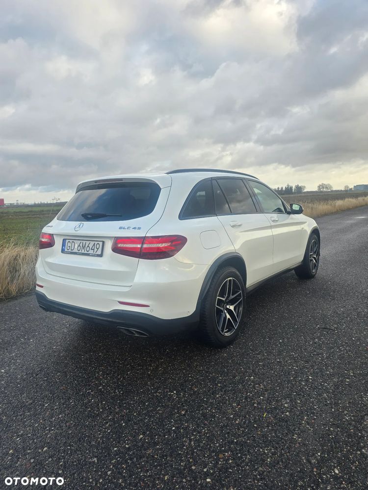 Mercedes-Benz GLC - 5