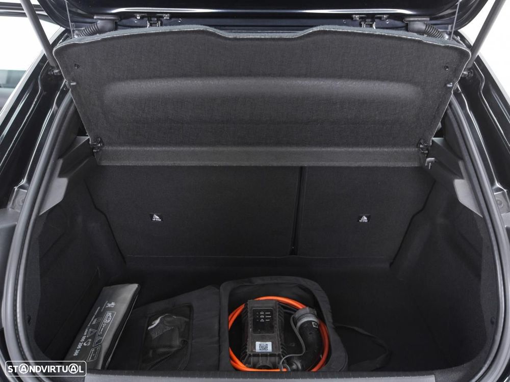 Peugeot e-208 50 kWh Active Pack - 11