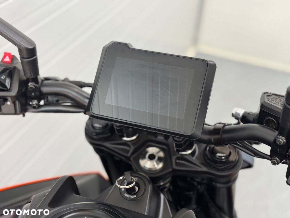 KTM Duke 125 - 16